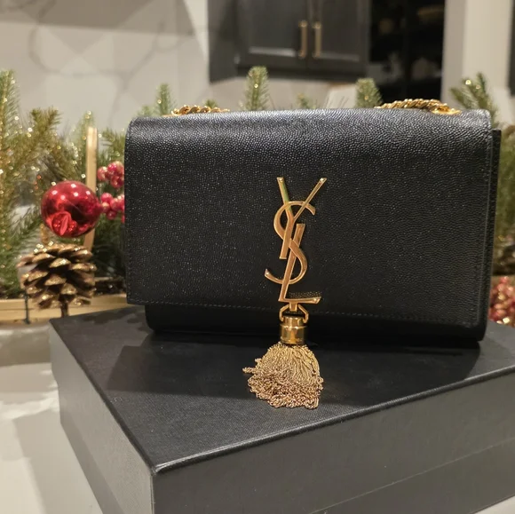 Saint Laurent Kate Medium Tassel Wallet - Picture 2 of 8